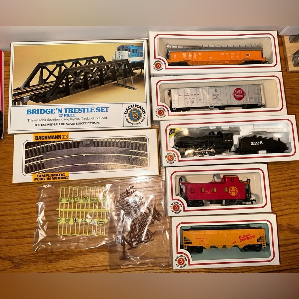 HO Scale Bachmann Bridge/Trestle Track Santa Fe A.T. & S.F. Union Pac. Vtg‎ Lot